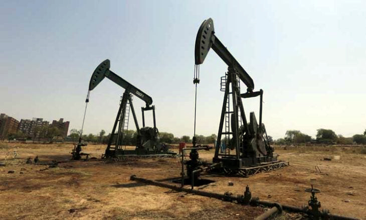 ارتفاع النفط مع تقييم المستثمرين لبيانات المخزونات الأميركية