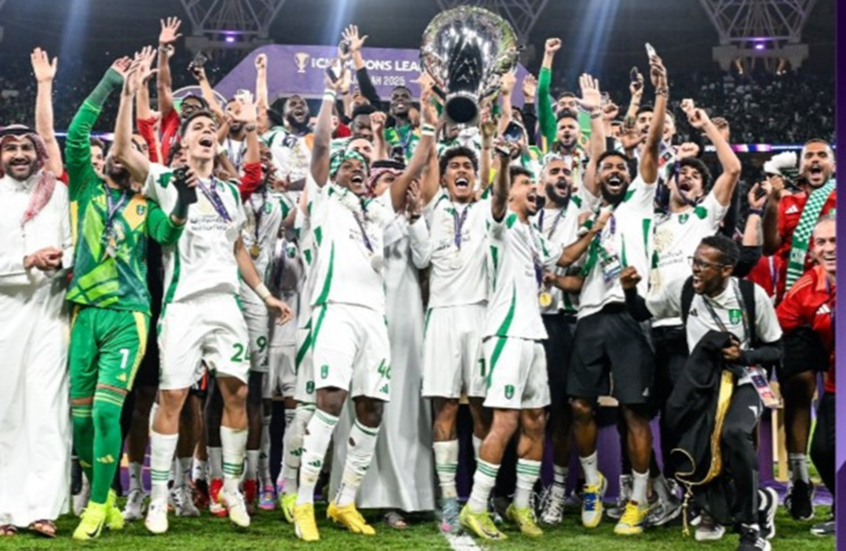 الأهلي السعودي يقهر كاواساكي الياباني ليتوج بدوري أبطال آسيا للنخبة لأول مرة في تاريخه