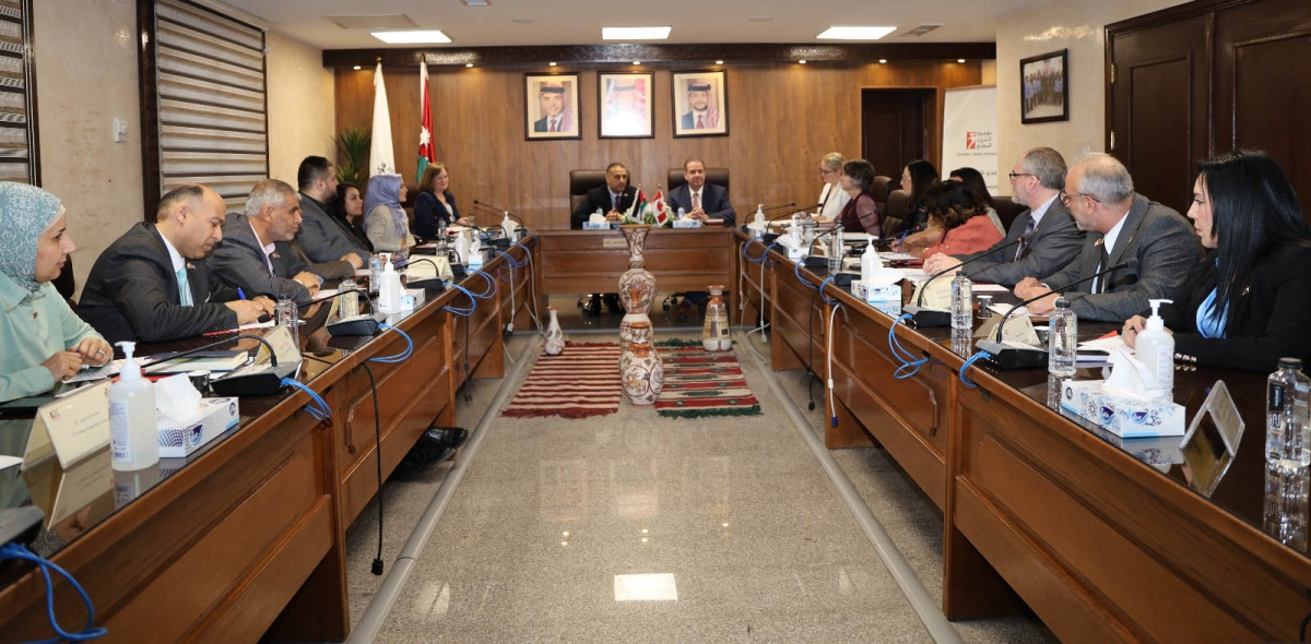 شراكة استراتيجية بين التدريب المهني ومقاطعتي برونزويك ونوفا سكوشا الكنديتين