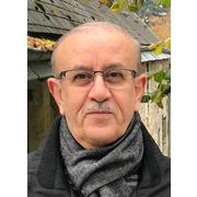 حسام عايش : المنتخب يسجل.. متى الموازنة؟