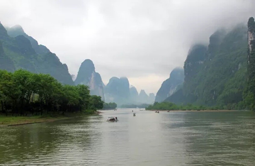 دماء أمريكية في مياه نهر صيني!