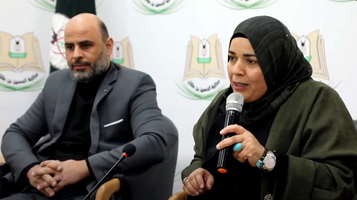 حوارية في اليرموك بعنوان المدارس اللسانية المعاصرة وتحليل الخطاب